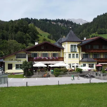 Cafe' Hermann Hotel 3*
