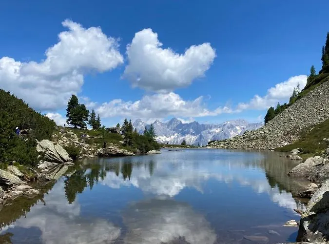 Cafe' Hermann Ξενοδοχείο 3*
