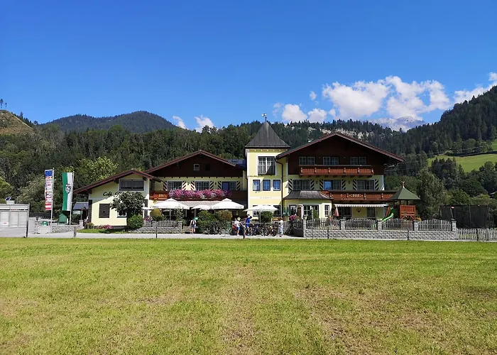 Cafe' Hermann Ξενοδοχείο 3*